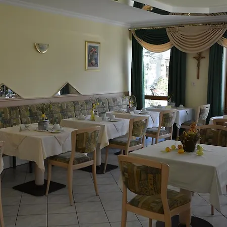 Kurpension Gundula Affittacamere